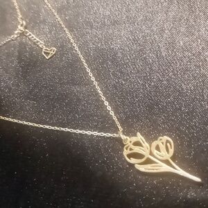 Minimalist designer necklace tulip pendant collar necklace 14+2 inches long